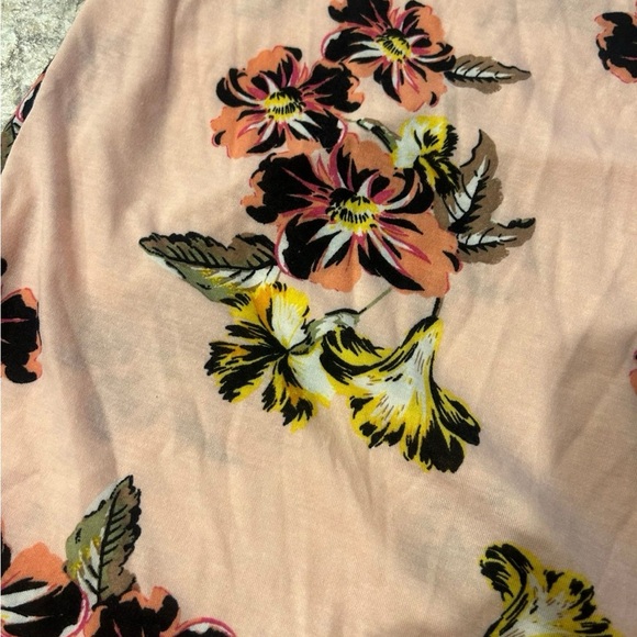 West loop off the shoulder dress Floral Medium NWT - Picture 4 of 8